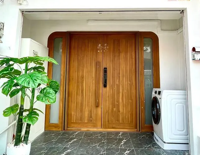 Private House With Pagoda View, Near Grand Palace *