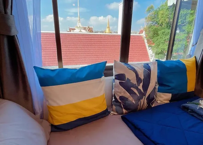 Private House With Pagoda View, Near Grand Palace *