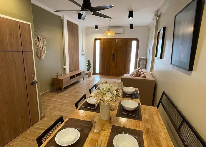 Private House With Pagoda View, Near Grand Palace Appartement
